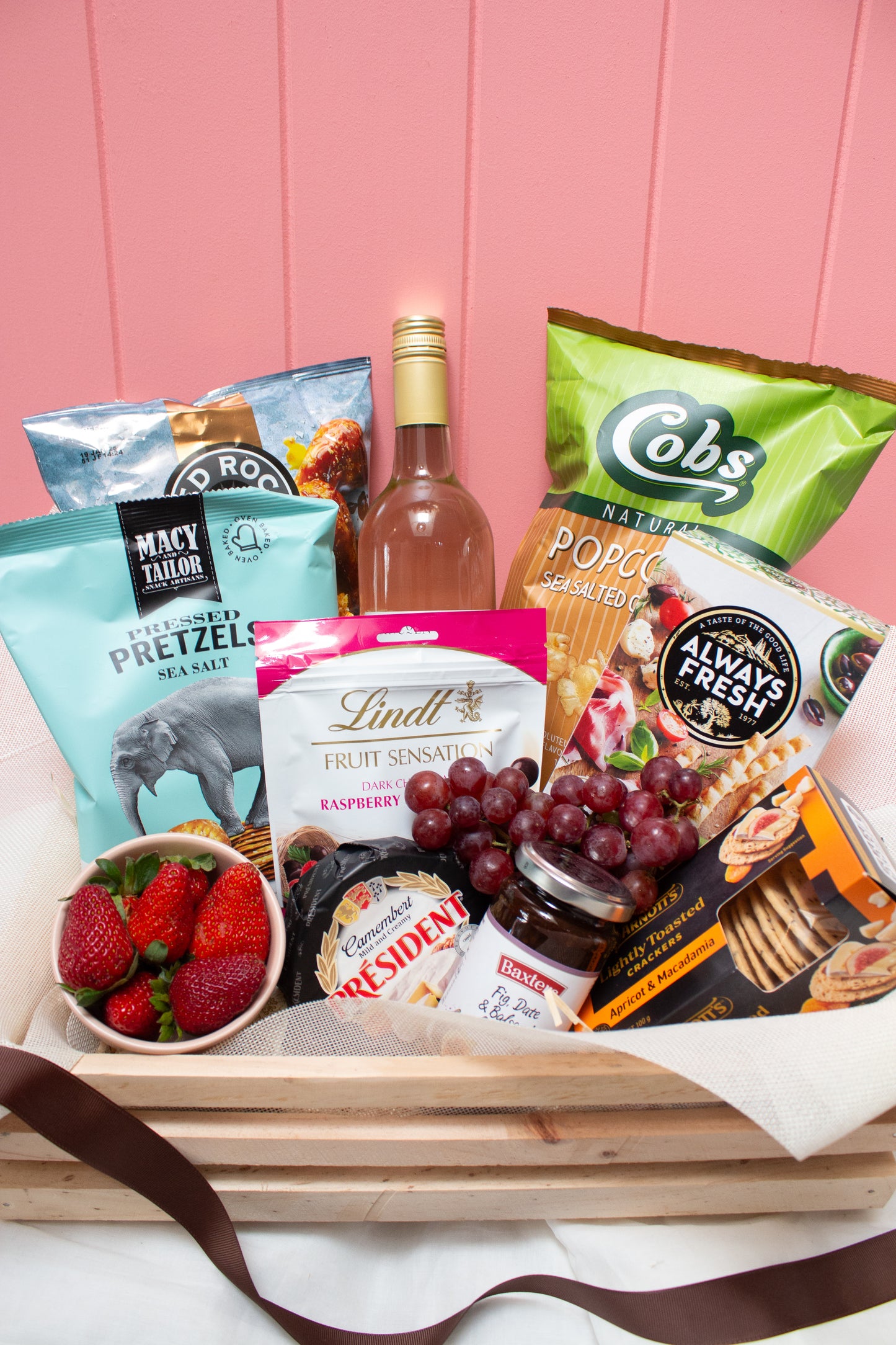 Hamper for Everyone - Wine and Gourmet