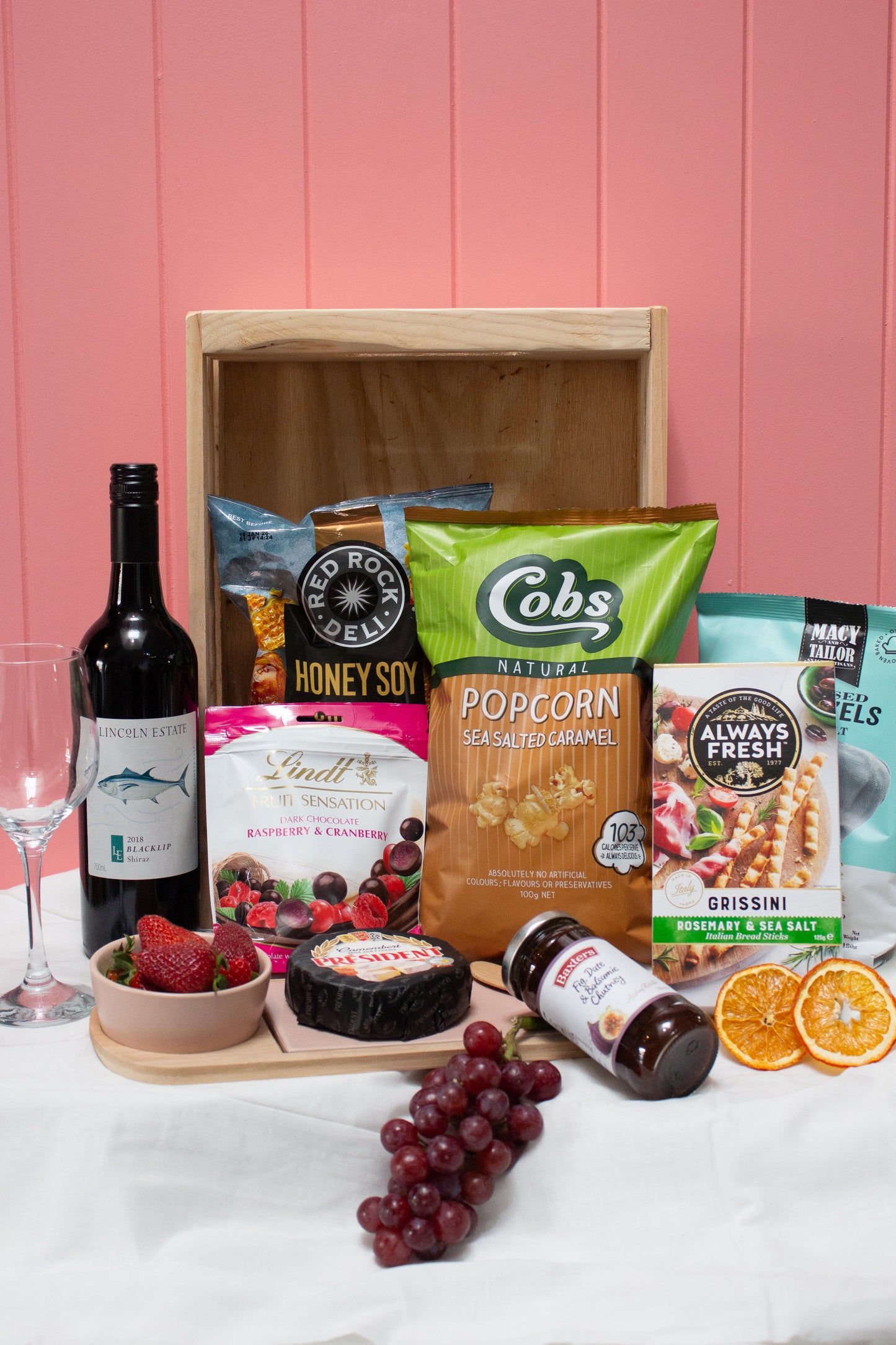 Hamper for Everyone - Wine and Gourmet