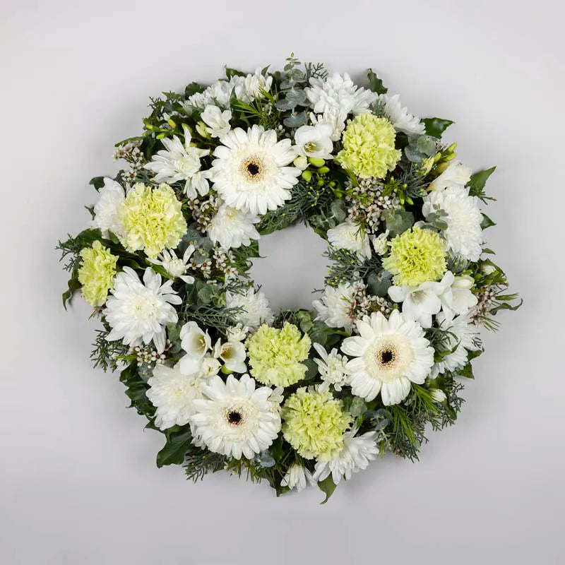 Eternity Wreath - White& Green